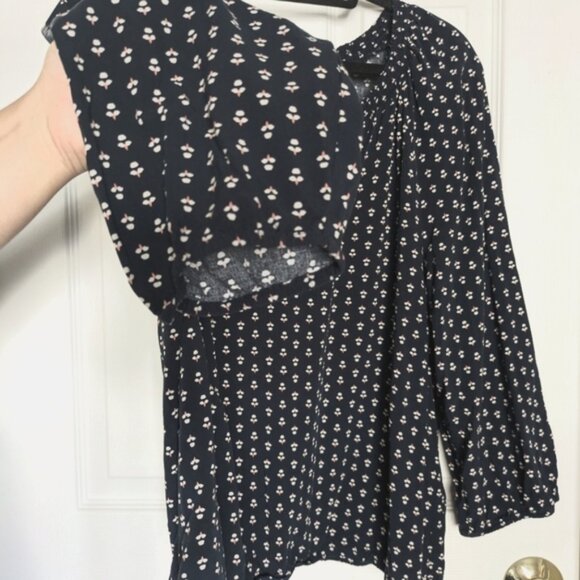 Les Serein Navy Floral Flowy Blouse sz XL Casual Chic - Picture 3 of 6
